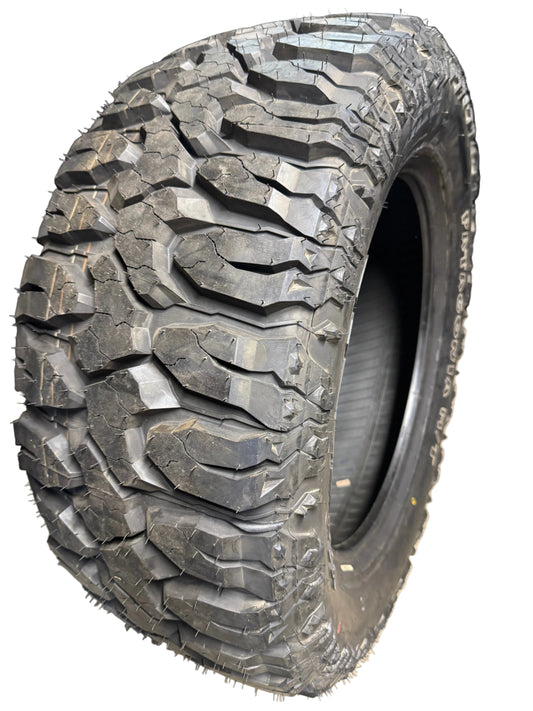 NOS MILESTAR PATAGONIA M/T OWL LT 305 55 20 125/122Q 12PLY MUD TERRAIN TIRE 22789703