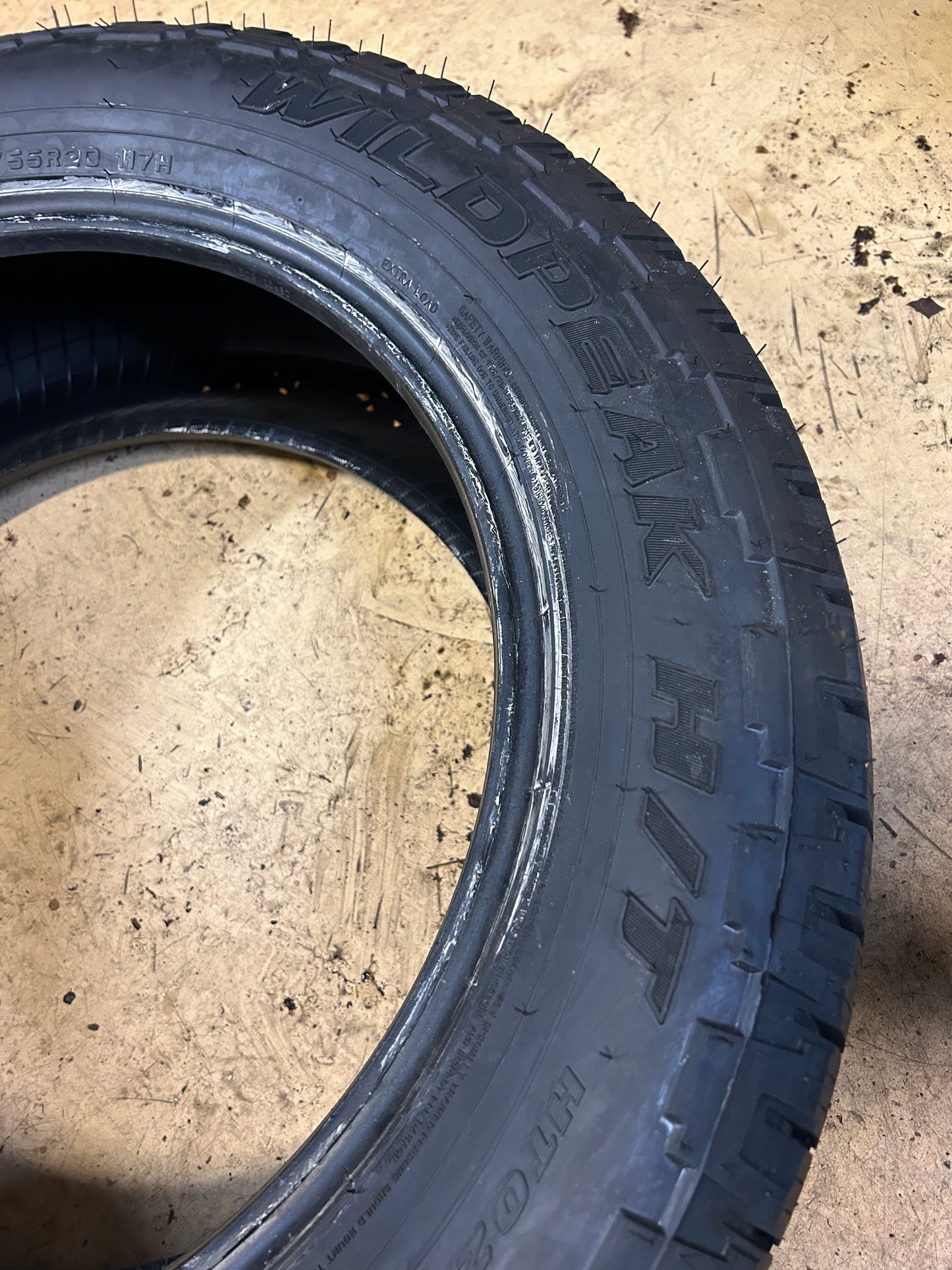FALKEN WILDPEAK H/T HT02 BSW P 275 55 20 117H XL ALL SEASON TIRE 28821021