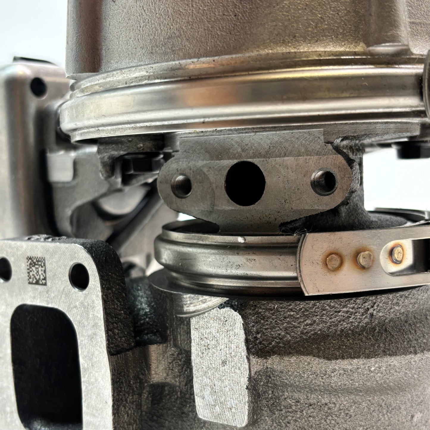 AGCO POWER TURBOCHARGER 837084197A 0020-090-0049