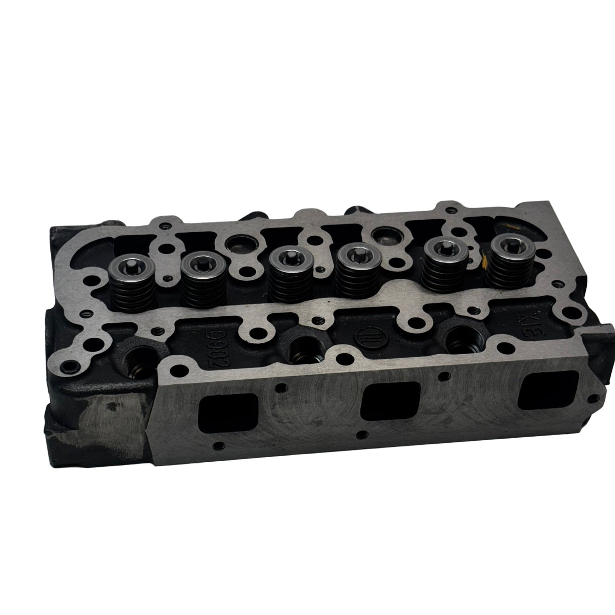 D902 COMPLETE CYLINDER HEAD WITH VALVES SPRING FOR KUBOTA D902