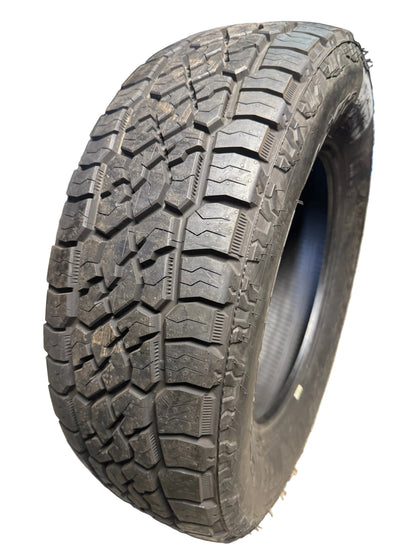 NOS MASTERCRAFT COURSER AXT2 BSW P 235 70 17 109T XL ALL TERRAIN TIRE 177131007
