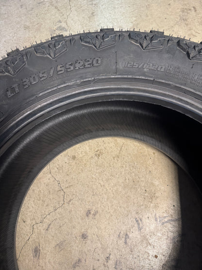 NOS RADAR RENEGADE R/T+ BSW LT 305 55 20 125/122Q 12PLY RUGGED TERRAIN TIRE RASYTH0127
