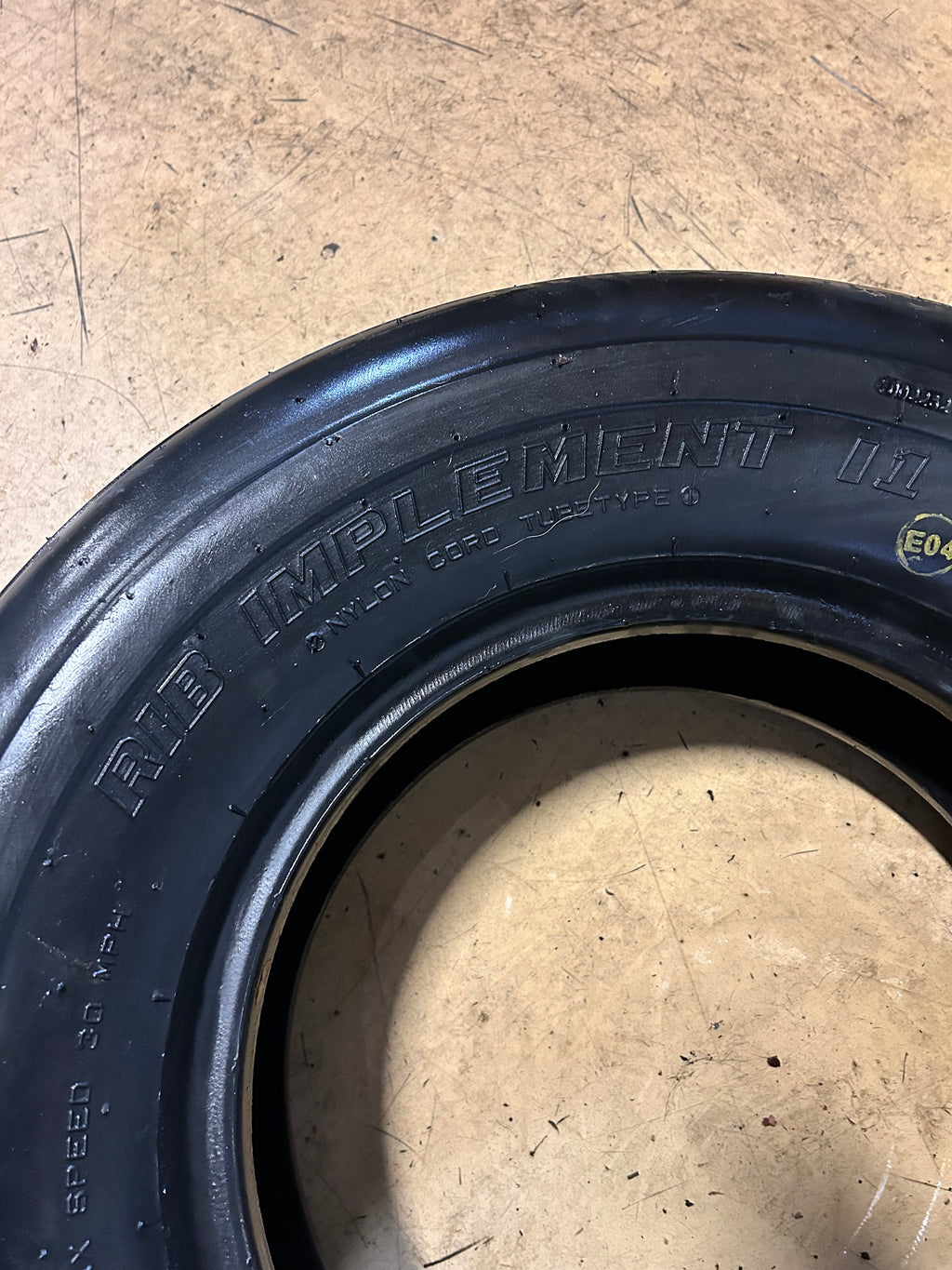 HARVEST KING RIB IMPLEMENT II BSW  9.5L 14SL 8PLY FARM TIRE HWT18