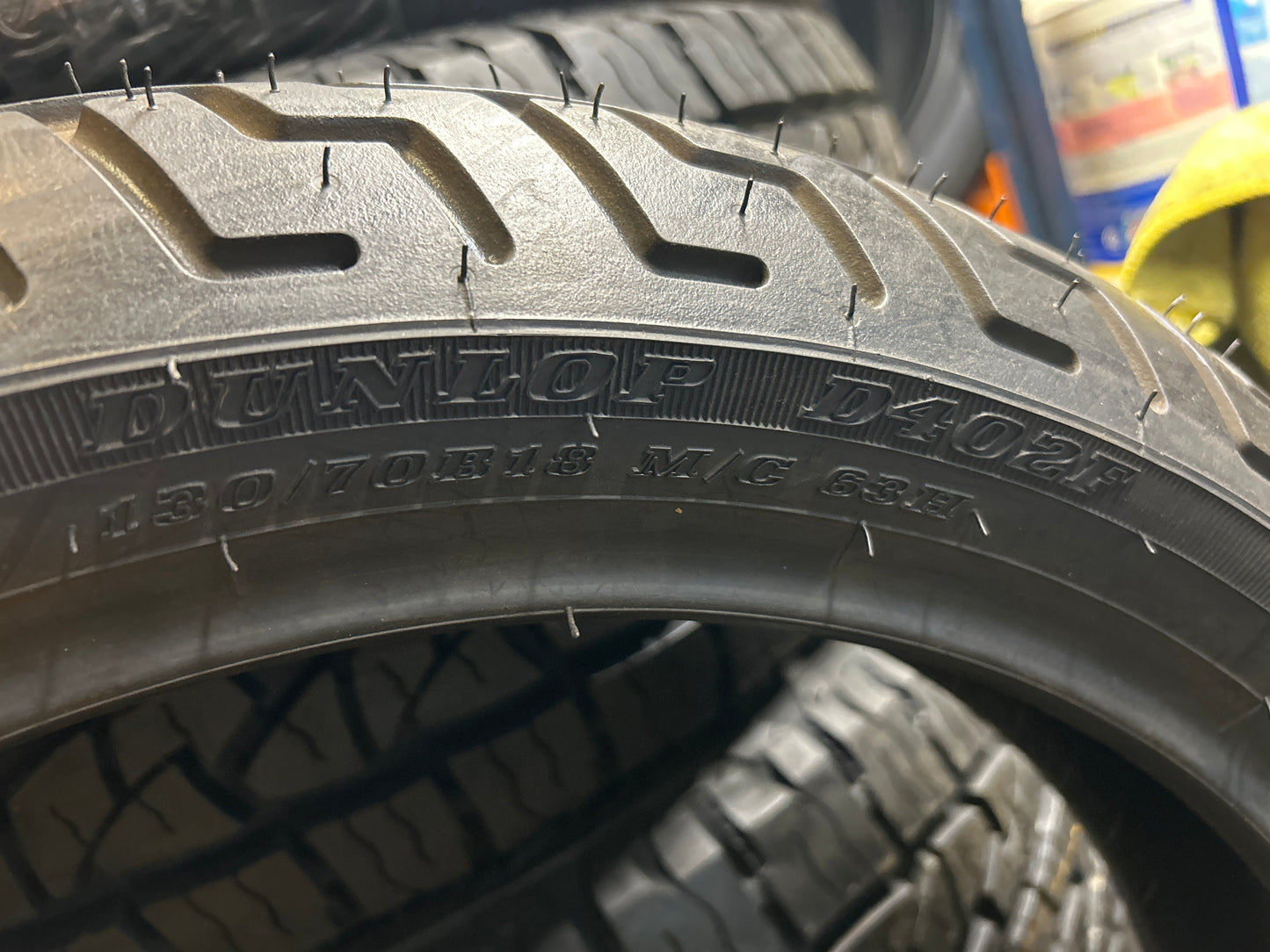 NOS DUNLOP D402F HARLEY DAVIDSON BSW 130 70 18 96H FRONT MOTORCYCLE TIRE