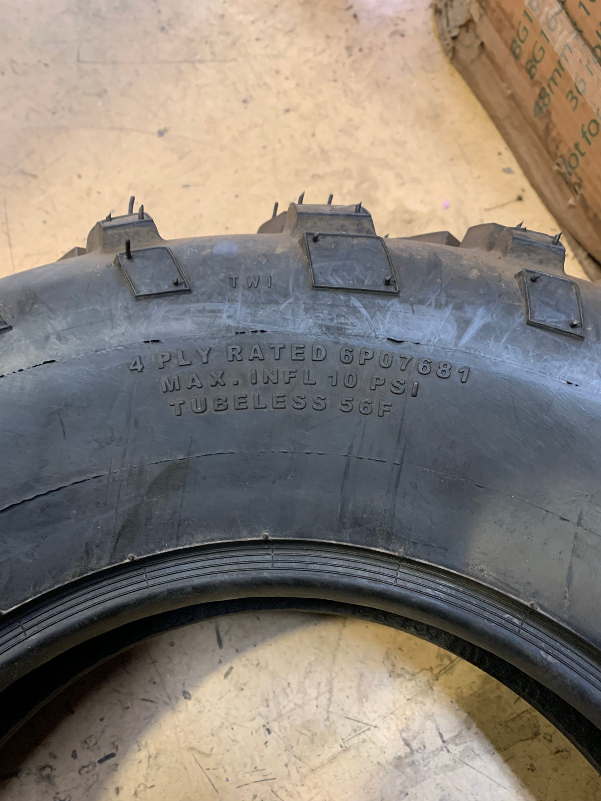 NOS CARLISLE AT489 BSW AT 25 8 12 4PLY 56F ATV/UTV TIRE 589306