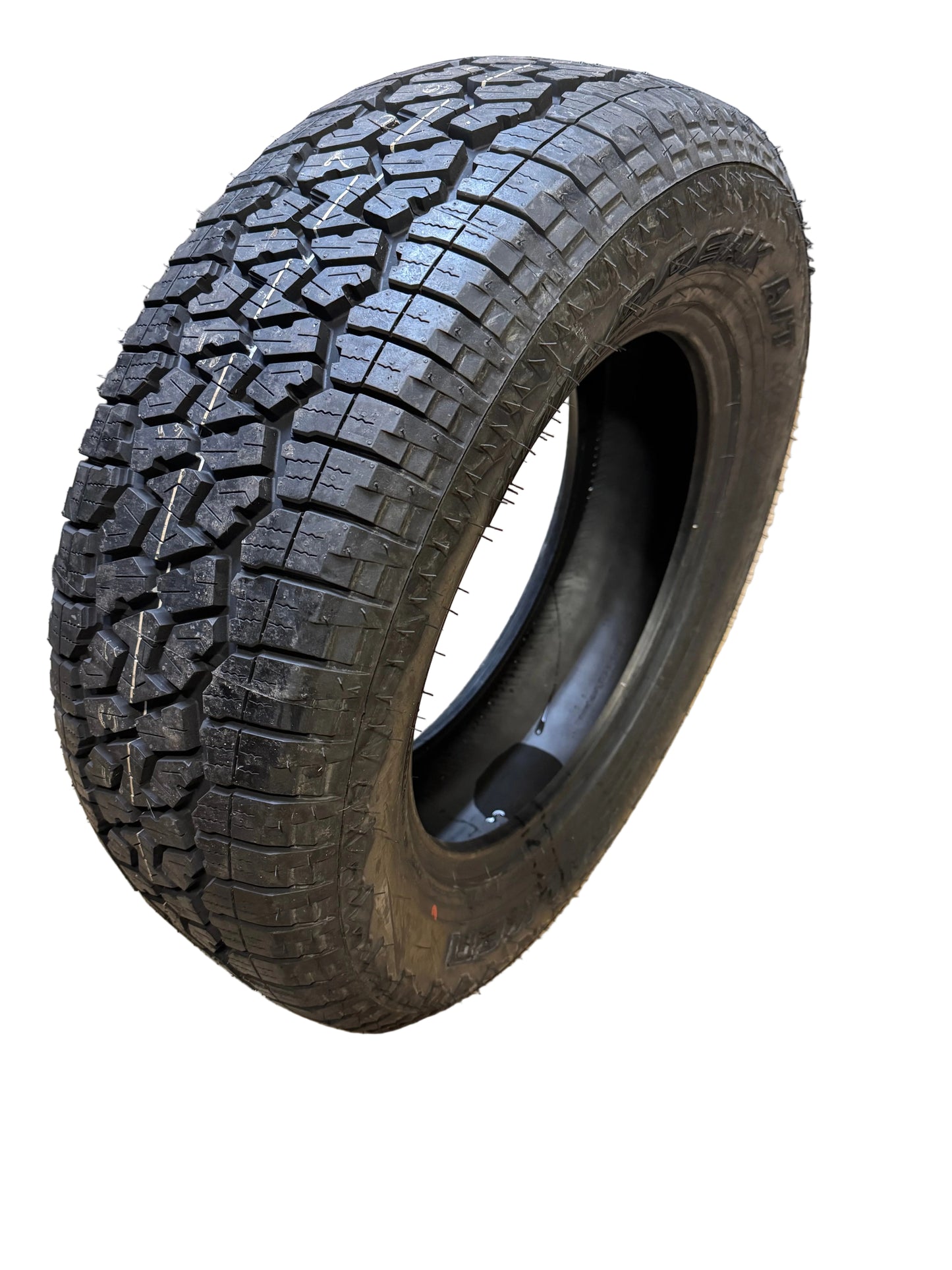 2 FALKEN WILDPEAK A/T AT3W BSW P 235 65 17 104H ALL TERRAIN TIRE 59000690