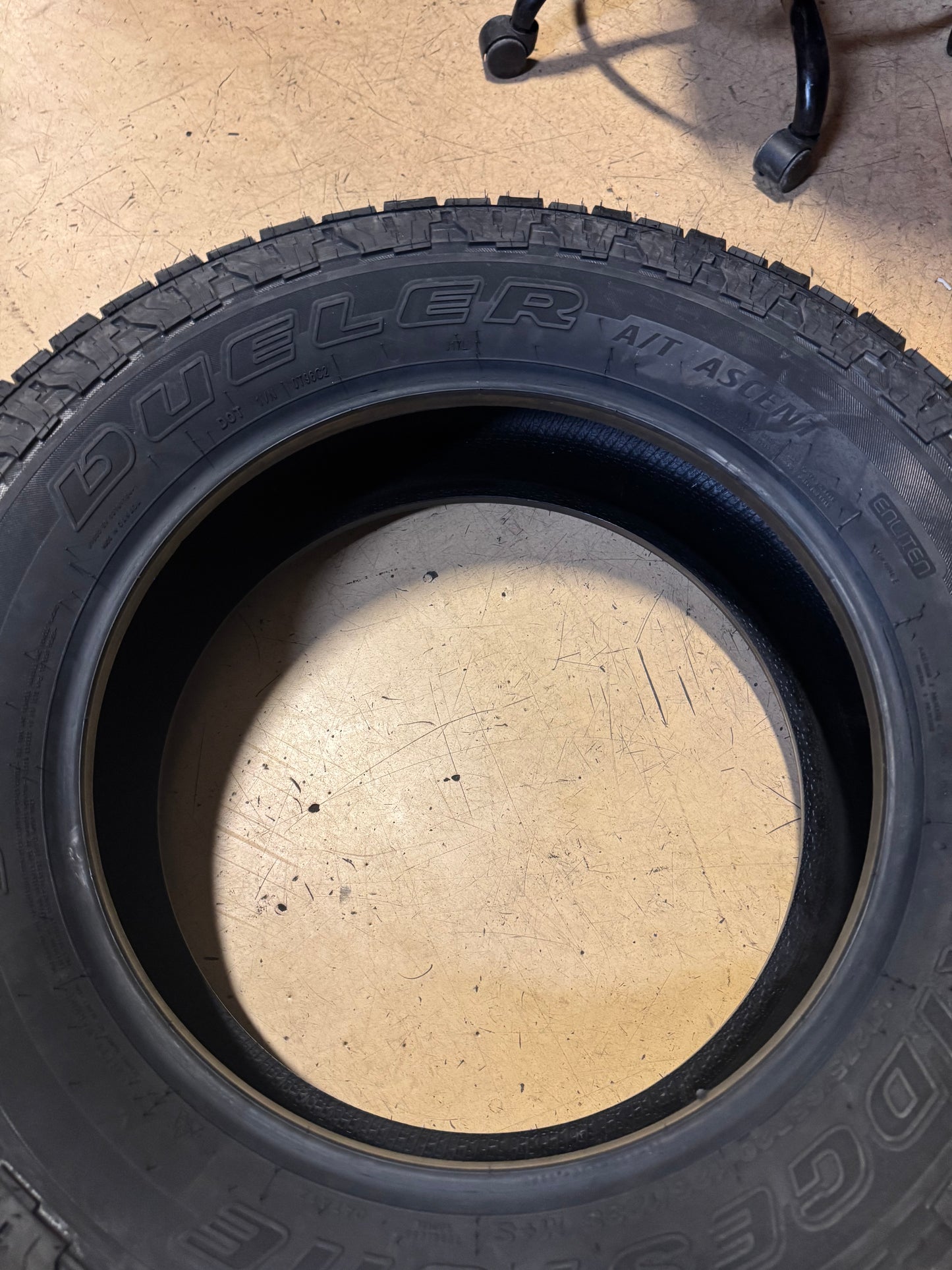 BRIDGESTONE DUELER A/T ASCENT BSW LT 275 65 20 126/123S 10PLY ALL TERRAIN TIRE 009678