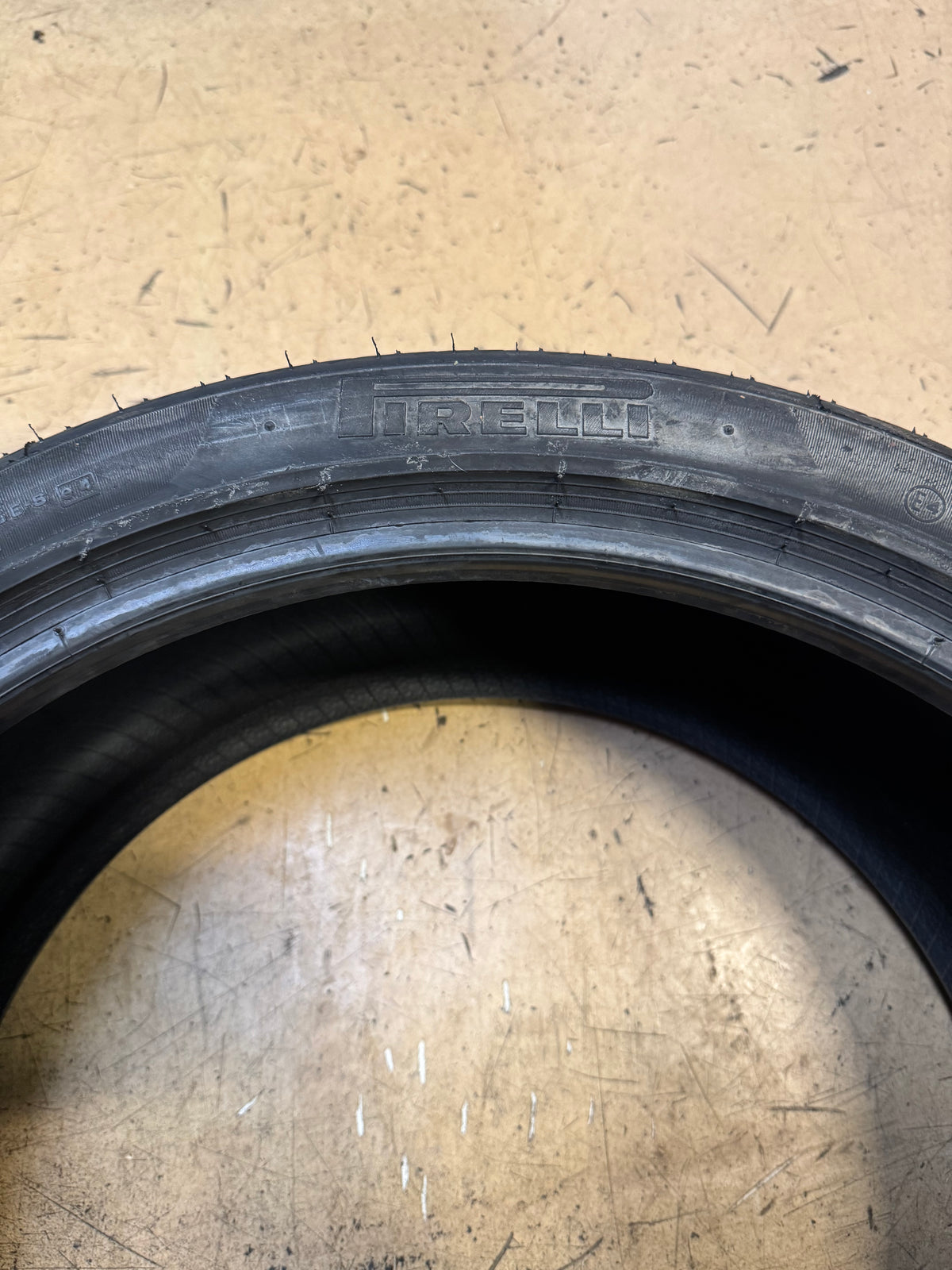 PIRELLI P ZERO (JRS) BSW P 255 35 20 97Y XL UHP SUMMER TIRE 1837600
