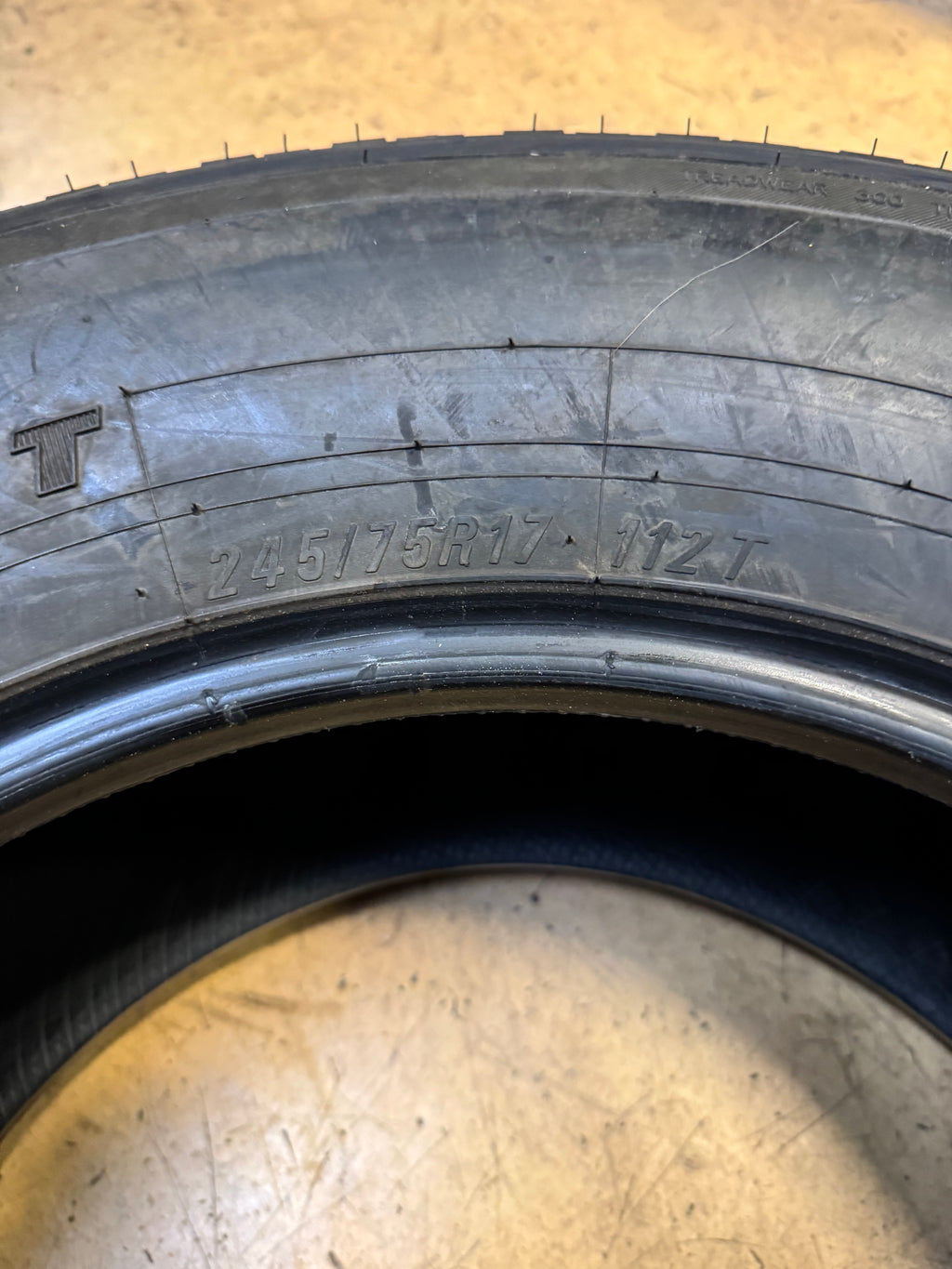 NOS MAXXIS 771T BRAVO A/T BSW P 245 65 17 112T ALL TERRAIN TIRE MBA2456517