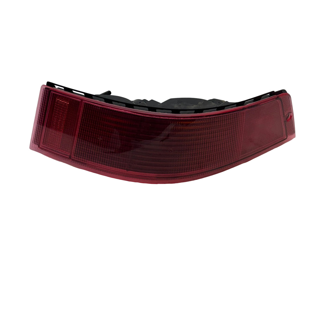 USED PORSCHE 911 TAIL LIGHT RIGHT PASSANGER 89-94 L90002404