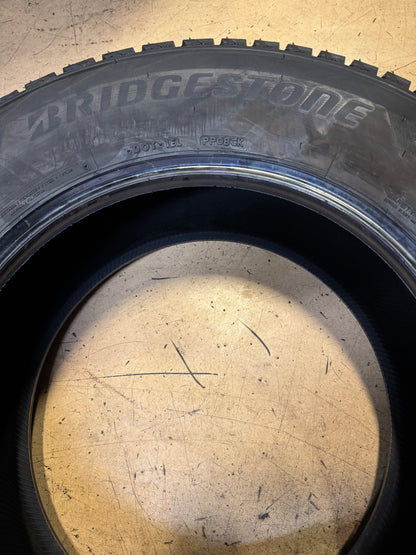 2 BRIDGESTONE BLIZZAK DM-V2 BSW P 265 65 18 112R WINTER TIRE 016236
