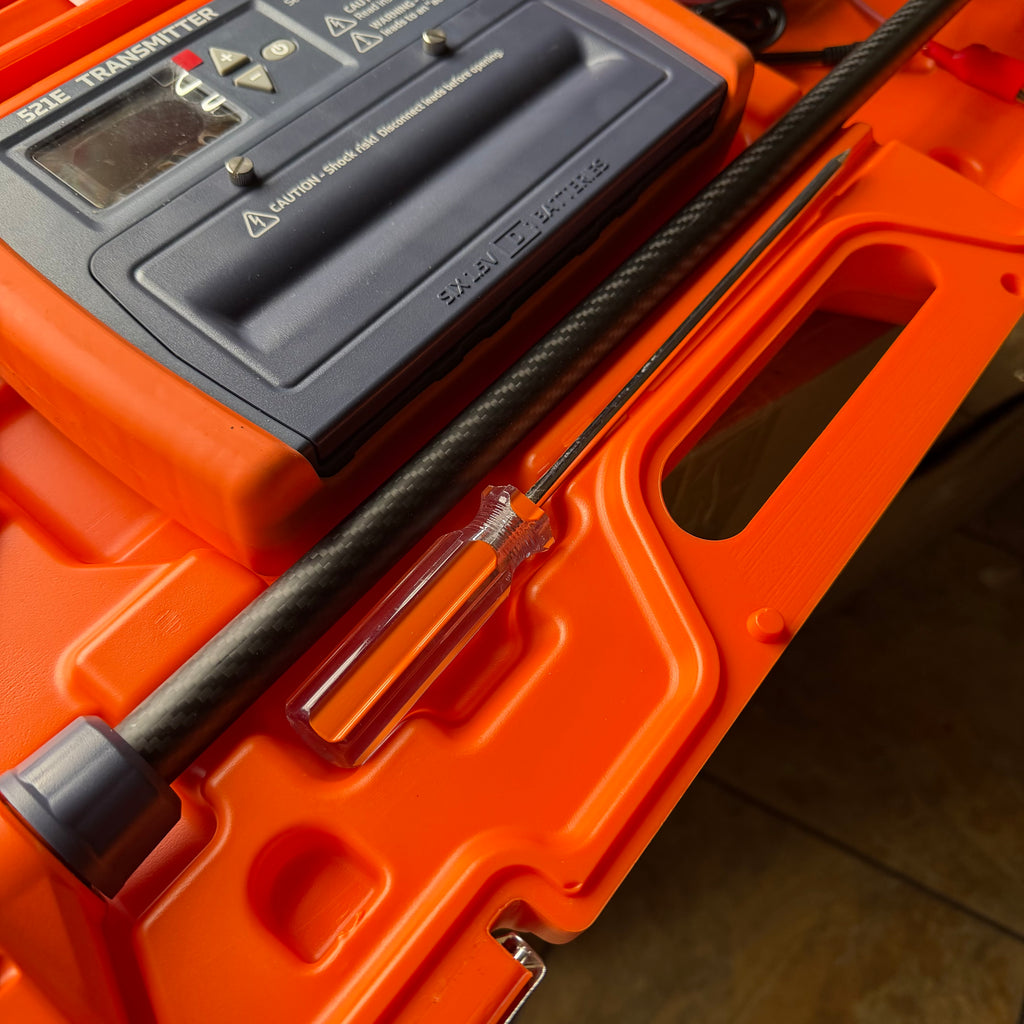 TEMPO COMMUNICATIONS 521E WIRE & VALVE LOCATING SYSTEM