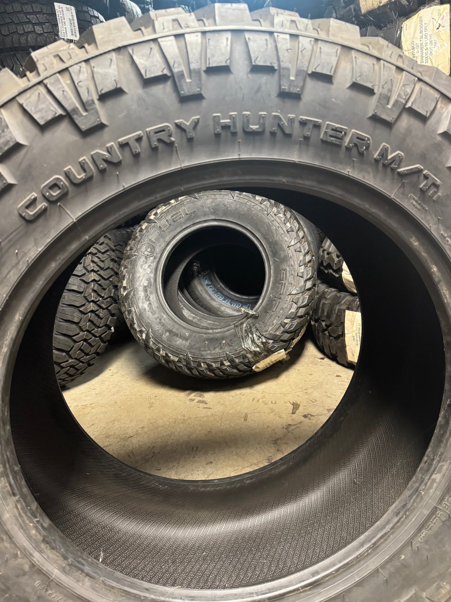 NOS FURY COUNTRY HUNTER M/T II BSW LT 40 15.5 24 128P 12PLY MUD TERRAIN TIRE FCHIIF40155024A