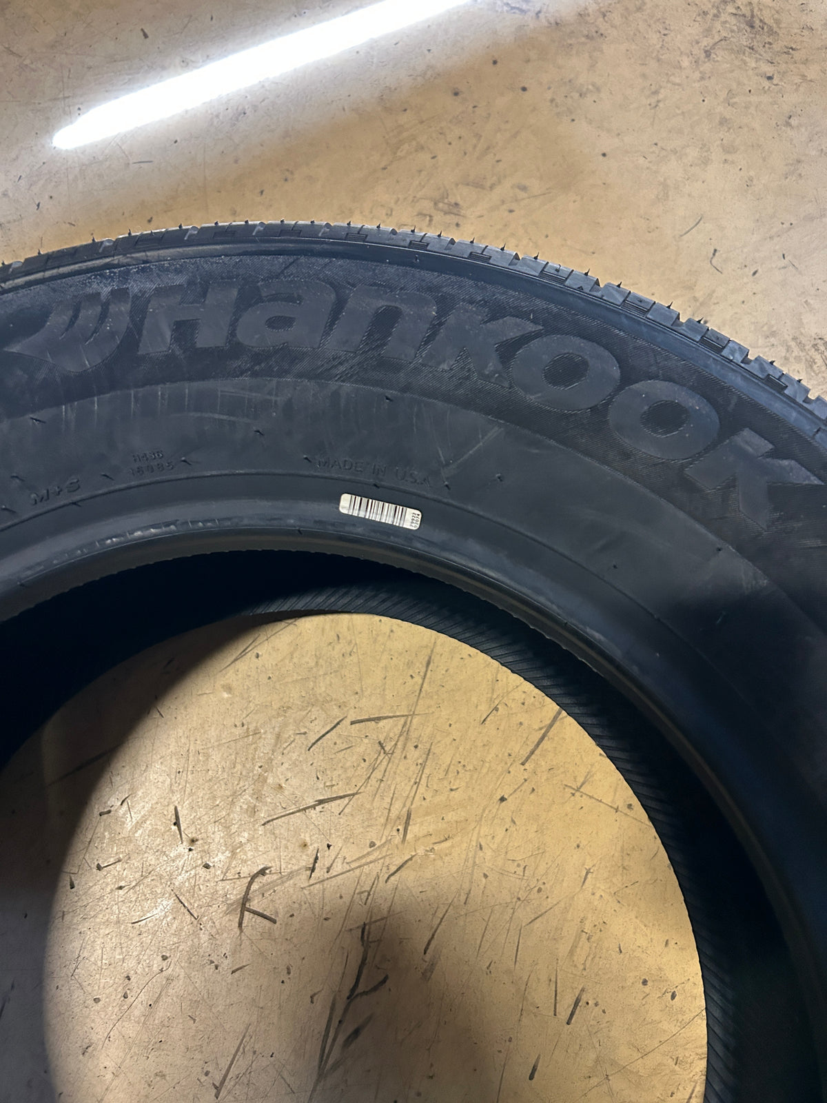 NOS HANKOOK KINERGY GT BSW P 225 65 16 100H ALL SEASON TIRE 1021374