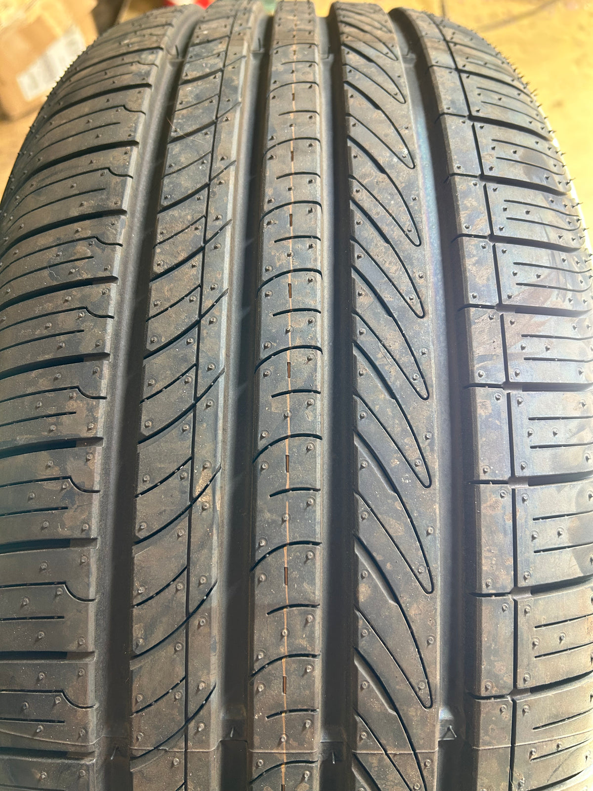 SCEPTOR 4XS BSW P 235 50 18 97W ALL SEASON TIRE RSX15