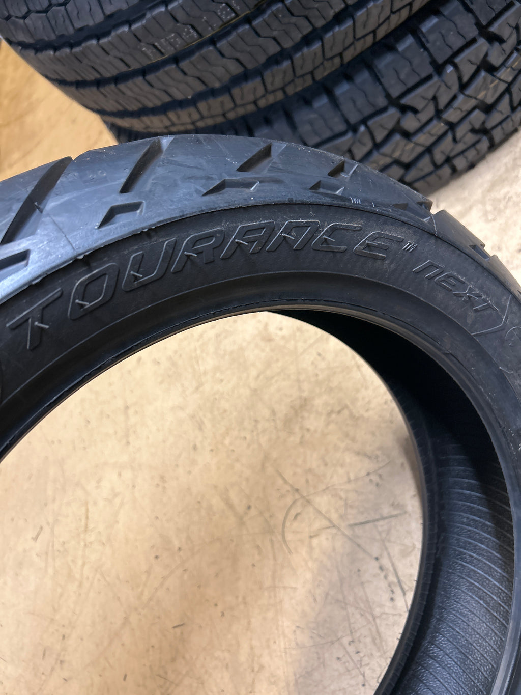 NOS METZELER TOURANCE NEXT BSW 170 60 17 72V REAR TIRE 2743500