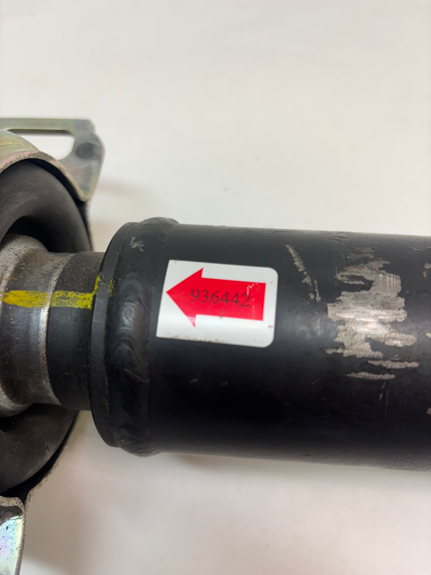 NEW DRIVESHAFT BLACK 30" 4 BOLT FOR TOYOTA 936442 SPICER 179
