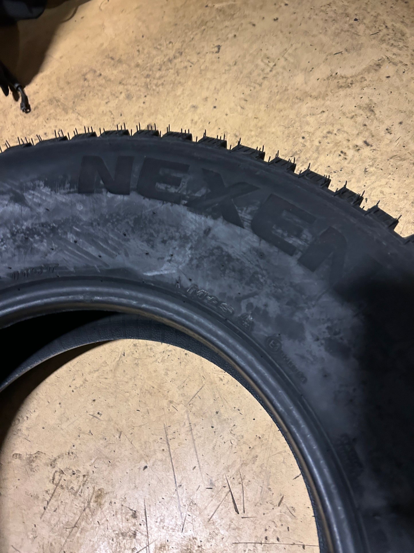 NEXEN WINGGUARD WINSPIKE 3 BSW P 265 70 17 115T WINTER TIRE 10905NXK