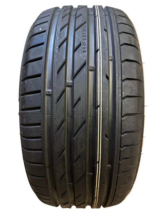 2 NOS NOKIAN ZLINE BSW P 245 45 17 99Y XL UHP SUMMER TIRE T428509