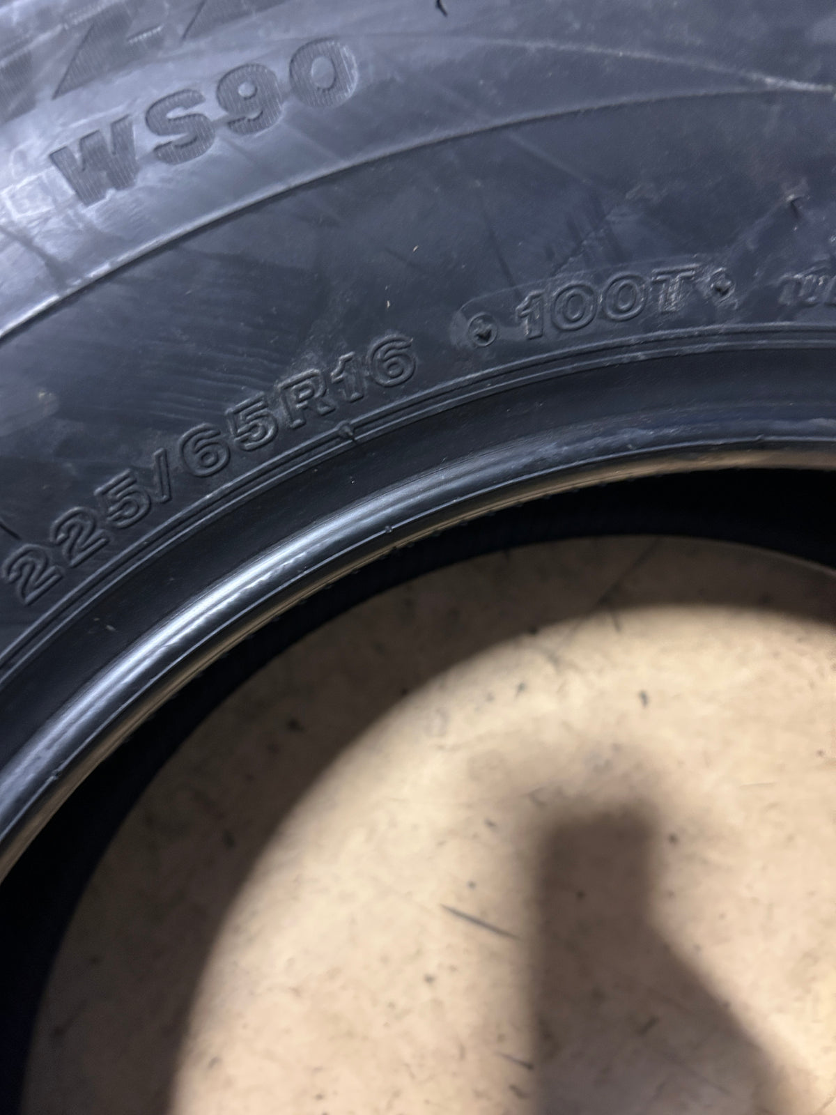 BRIDGESTONE BLIZZAK WS90 BSW P 225 65 16 100T WINTER TIRE 001175