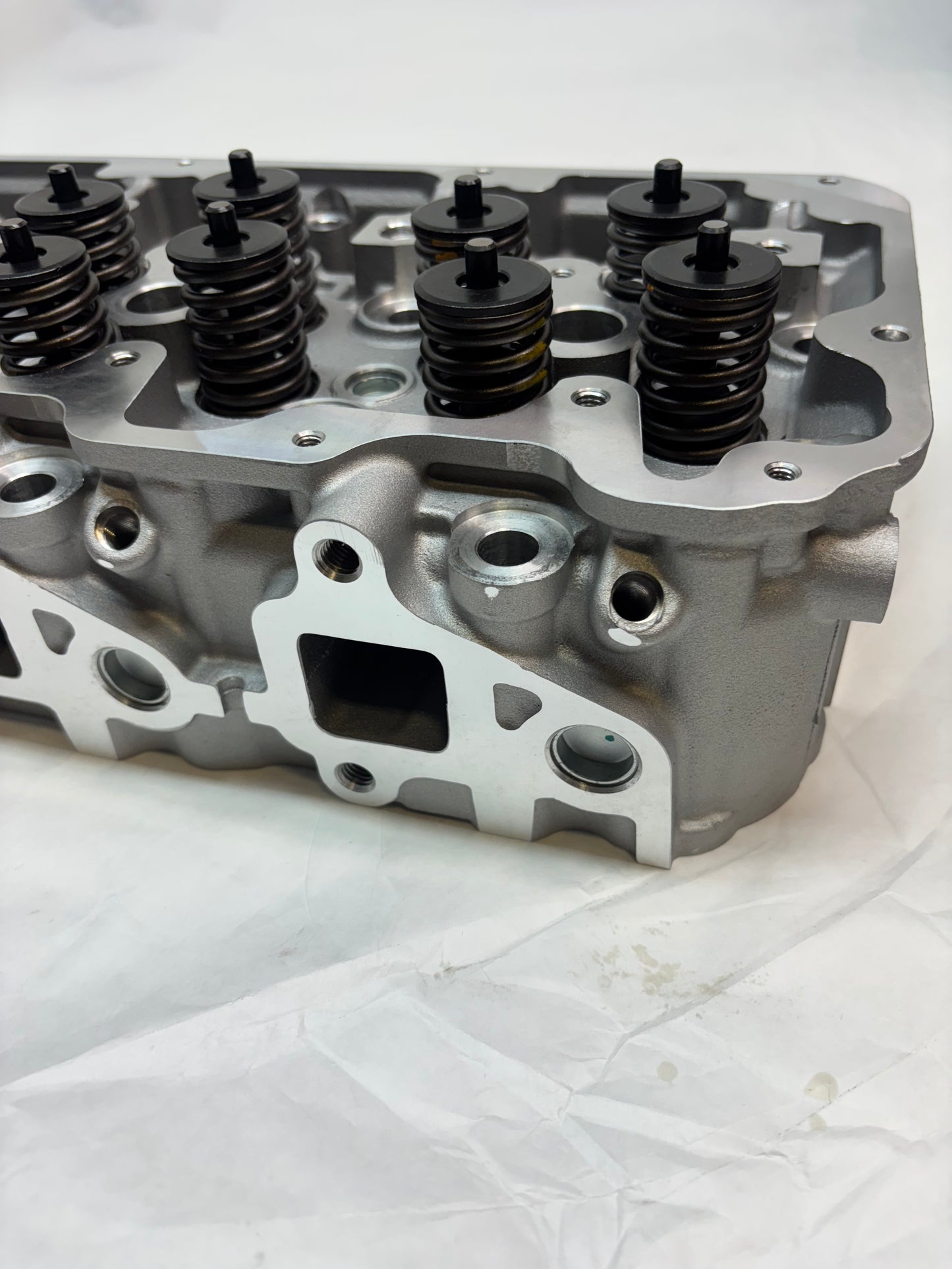 ASSEMBLED CYLINDER HEAD FOR GM 6.6 DURAMAX DIESEL V8 LLY LBZ B11B5A