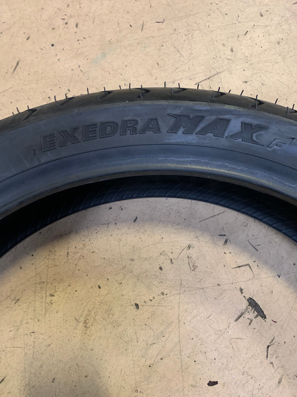 BRIDGESTONE EXEDRA MAX BSW 130 70 18 63W FRONT MOTORCYCLE  TIRE 4727