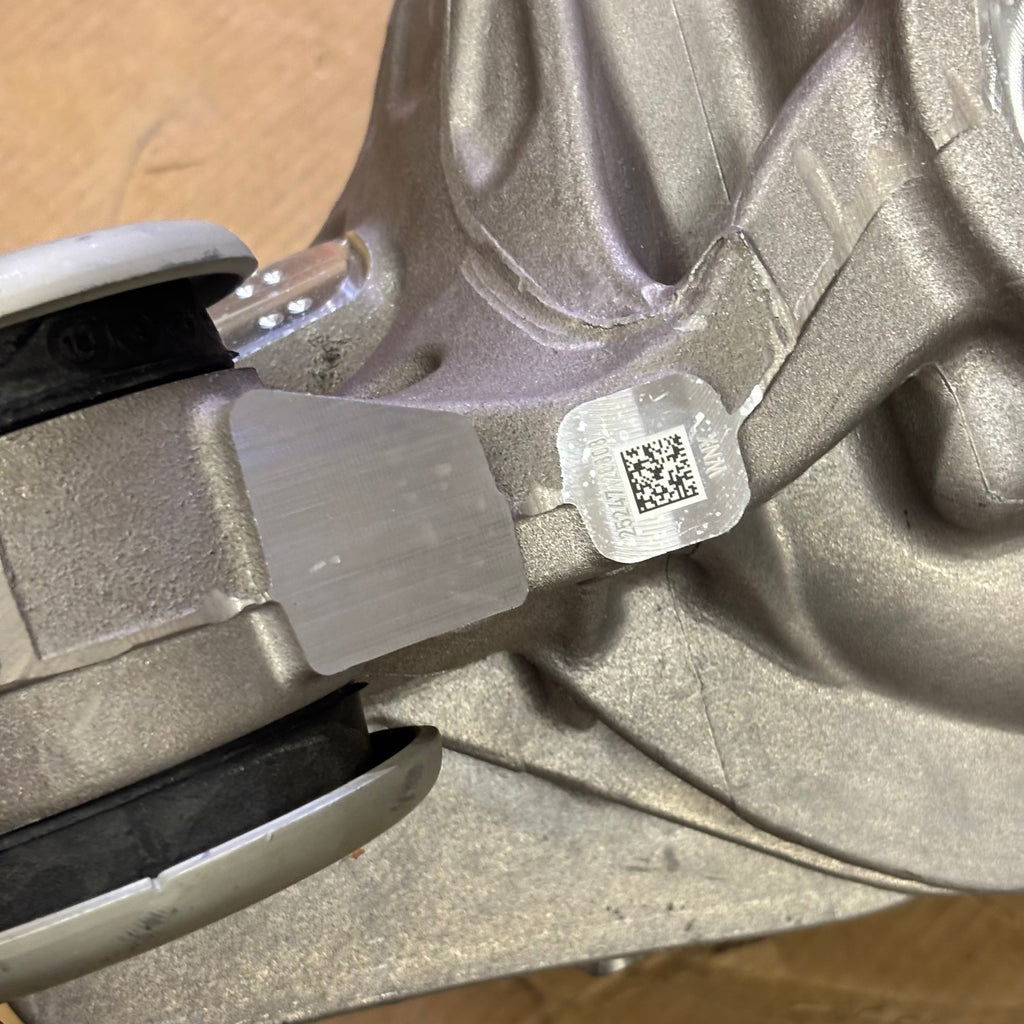 GENUINE FORD REAR DIFFERENTIAL 20-24 EXPLORER L1MW 4000 HE