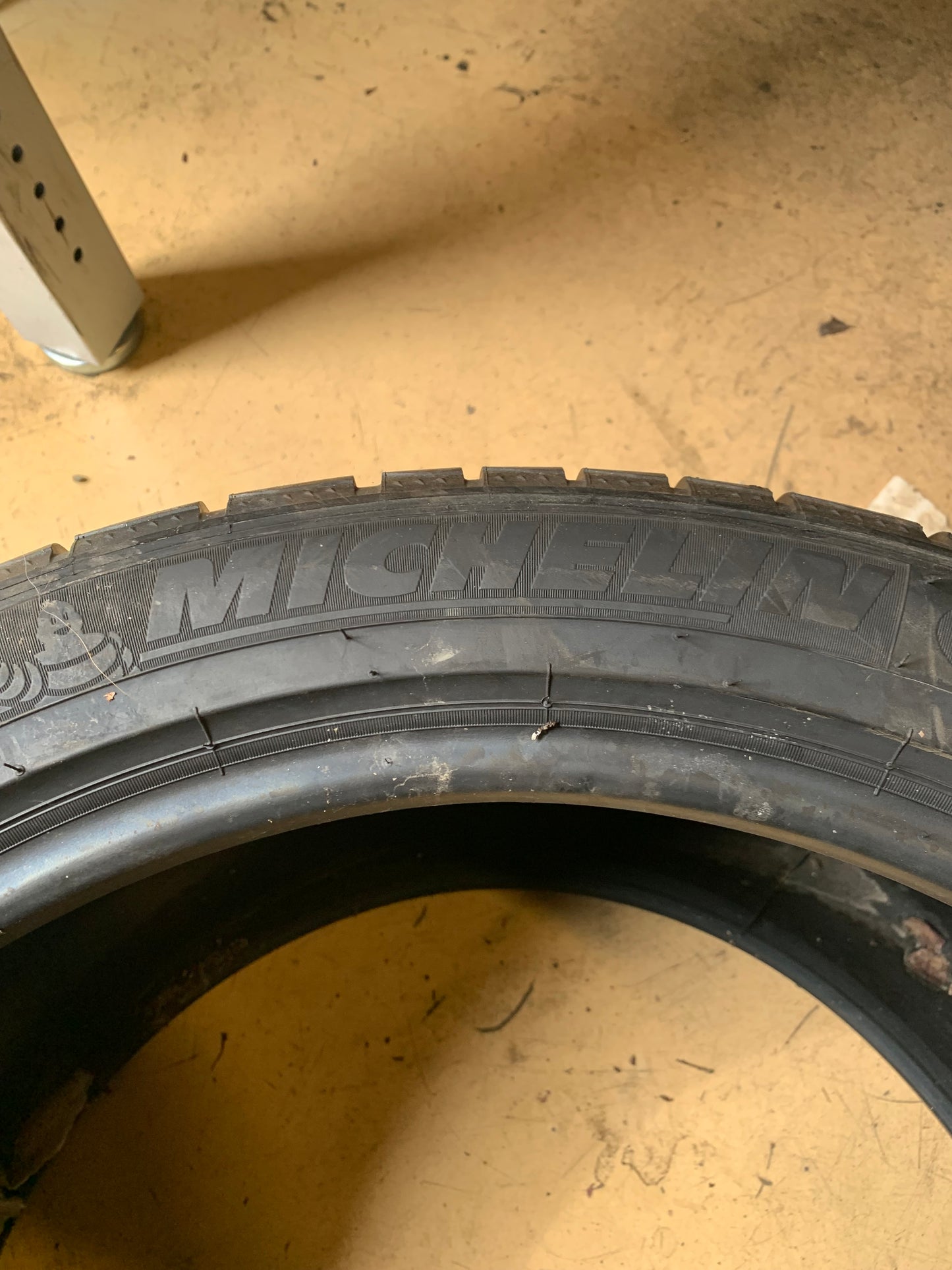 MICHELIN ALPIN P4A (NO) BSW P 315 35 20 110V XL SNOW TIRE 92952