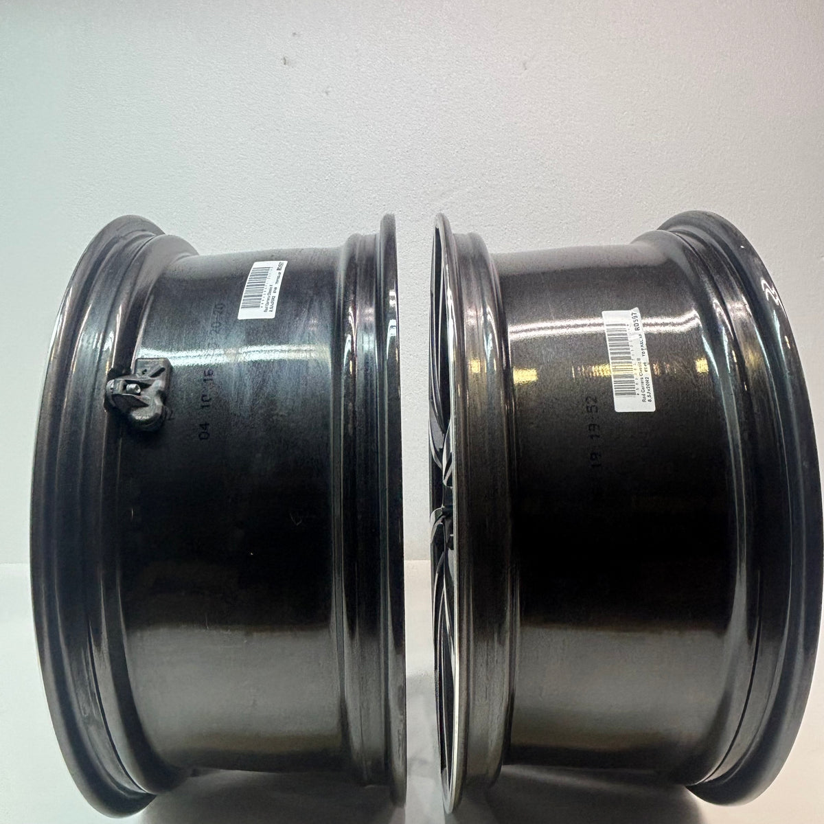 GENUINE PORSCHE 991 II C4 4S 4 S STAGGERED SET OF WHEELS R: 20X11 ET56 F: 20X8.5 ET49