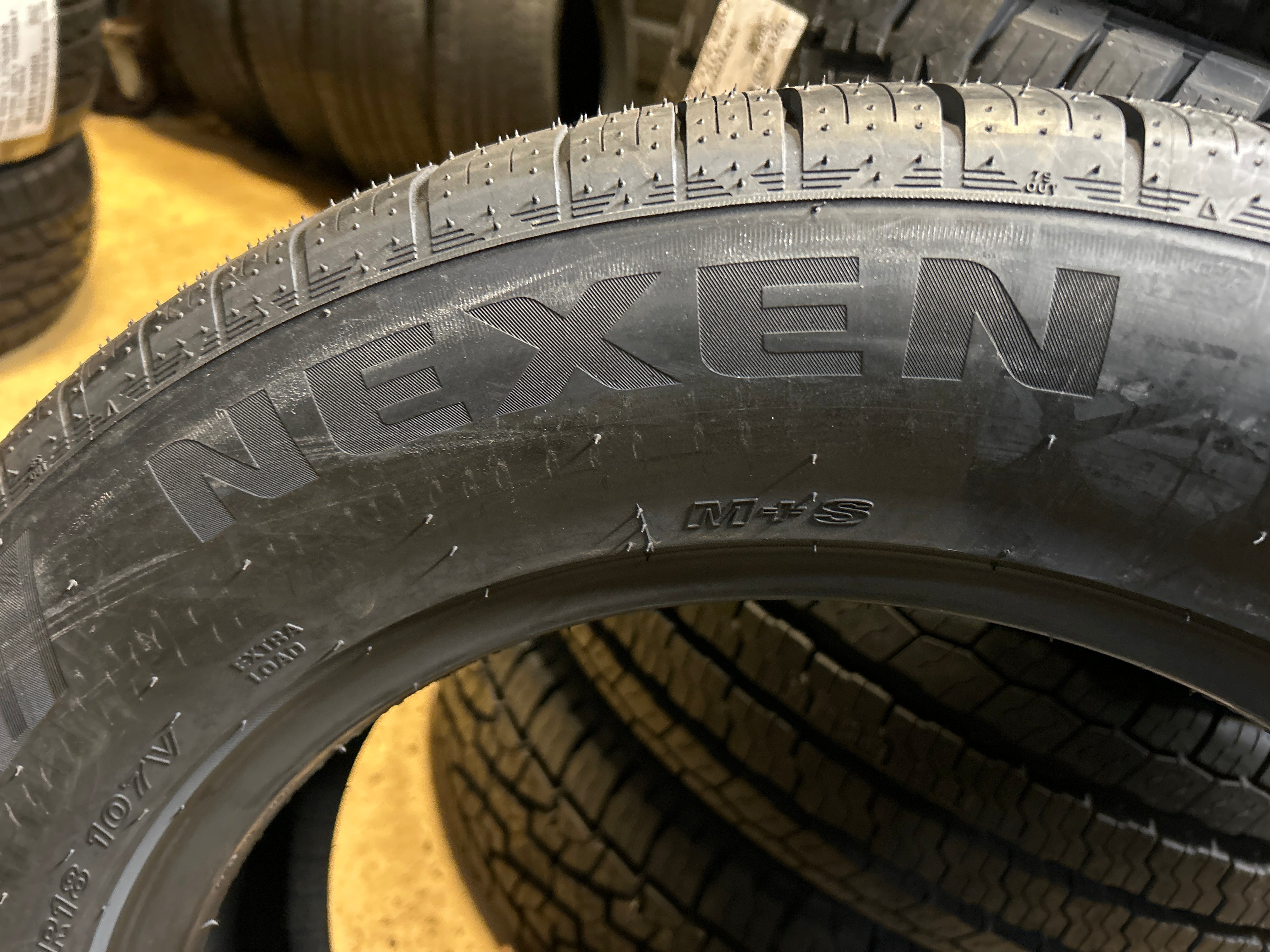 2 NEXEN N5000 PLATINUM BSW P 235 60 18 107V XL ALL SEASON TIRE 18204NXK