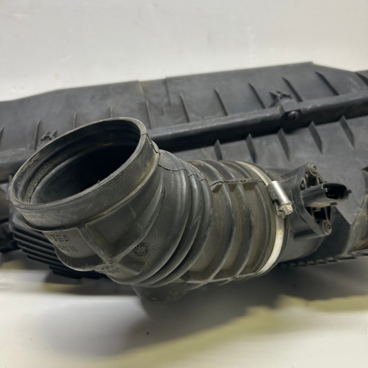 PORSCHE 996 911 CARRERA COLD AIR INTAKE SYSTEM 99611002159