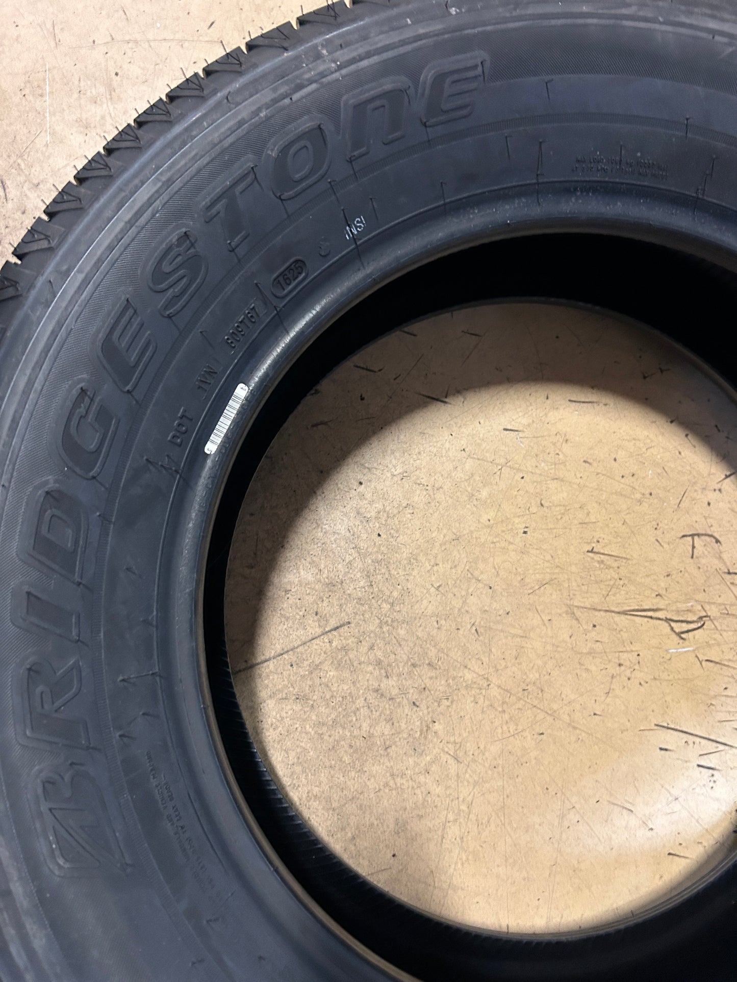 BRIDGESTONE DUELER H/T 685 BSW P 265 60 18 110T ALL SEASON TIRE 007167