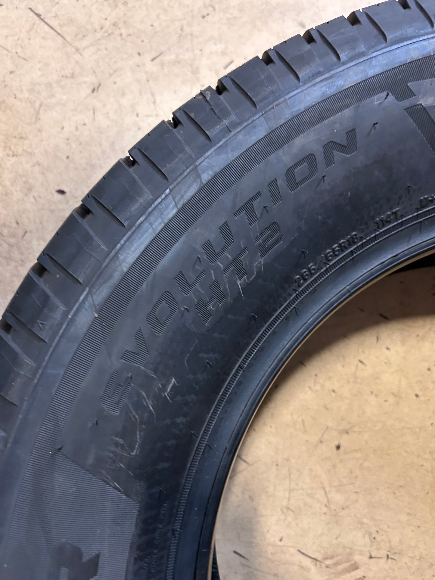 COOPER EVOLUTION HT2 BSW P 265 65 18 114T ALL SEASON TIRE 171008001