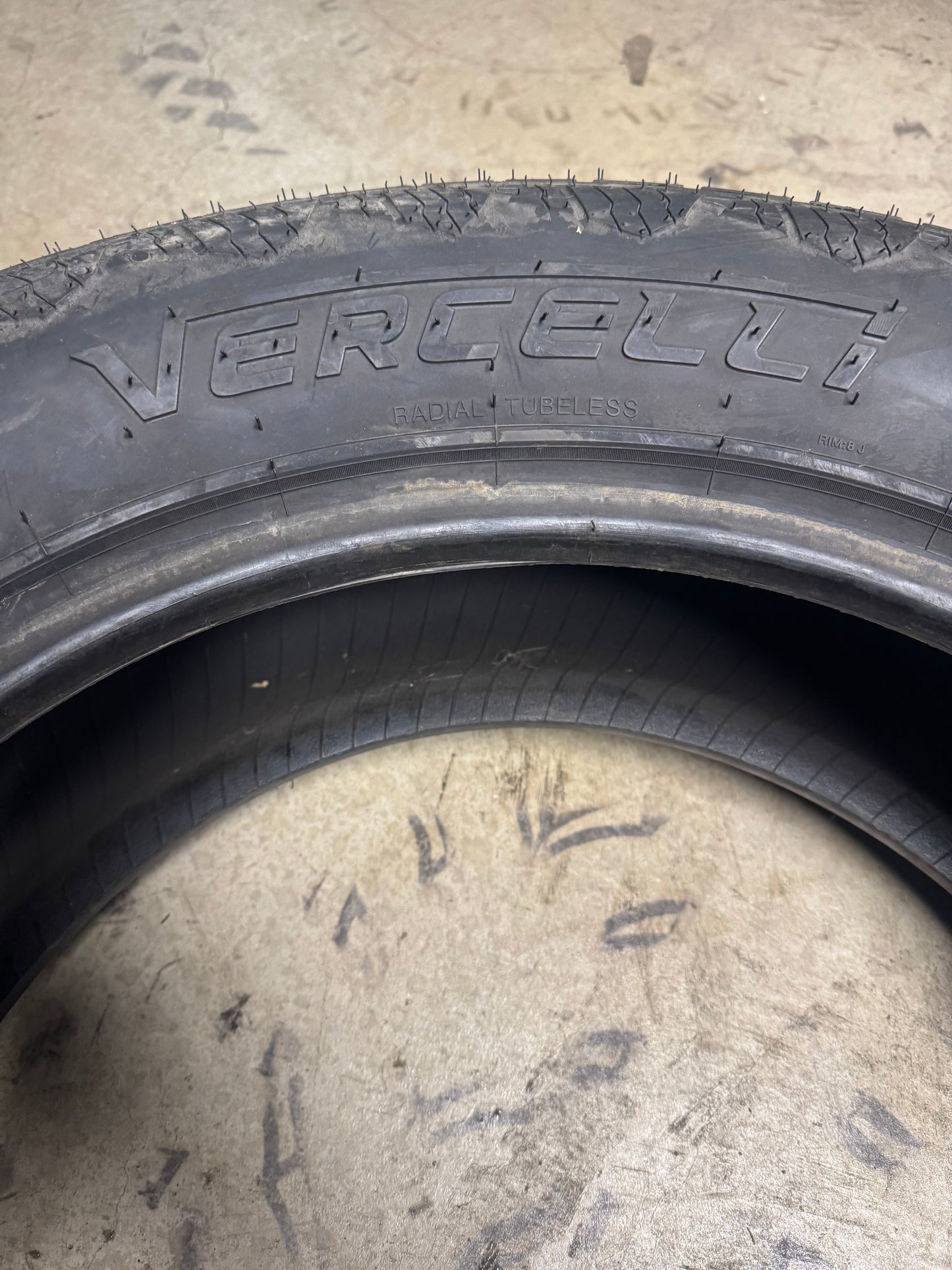 NOS VERCELLI TERRENO A/T BSW P 275 60 20 115T ALL TERRAIN TIRE AOTVC0519
