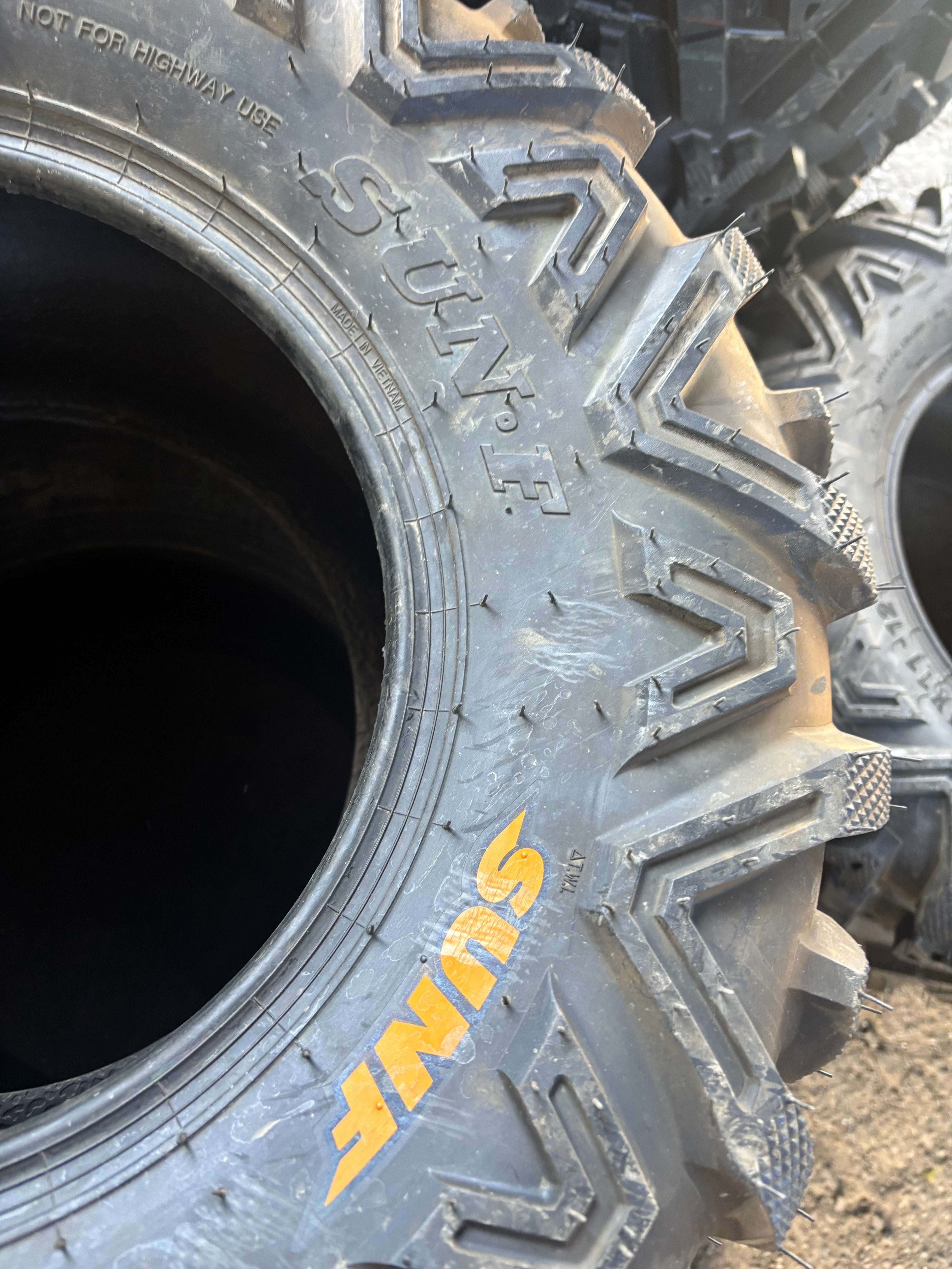 NOS SUNF POWER A033 BSW AT 25 11 12 70J 6PLY ATV/UTV TIRE 251112