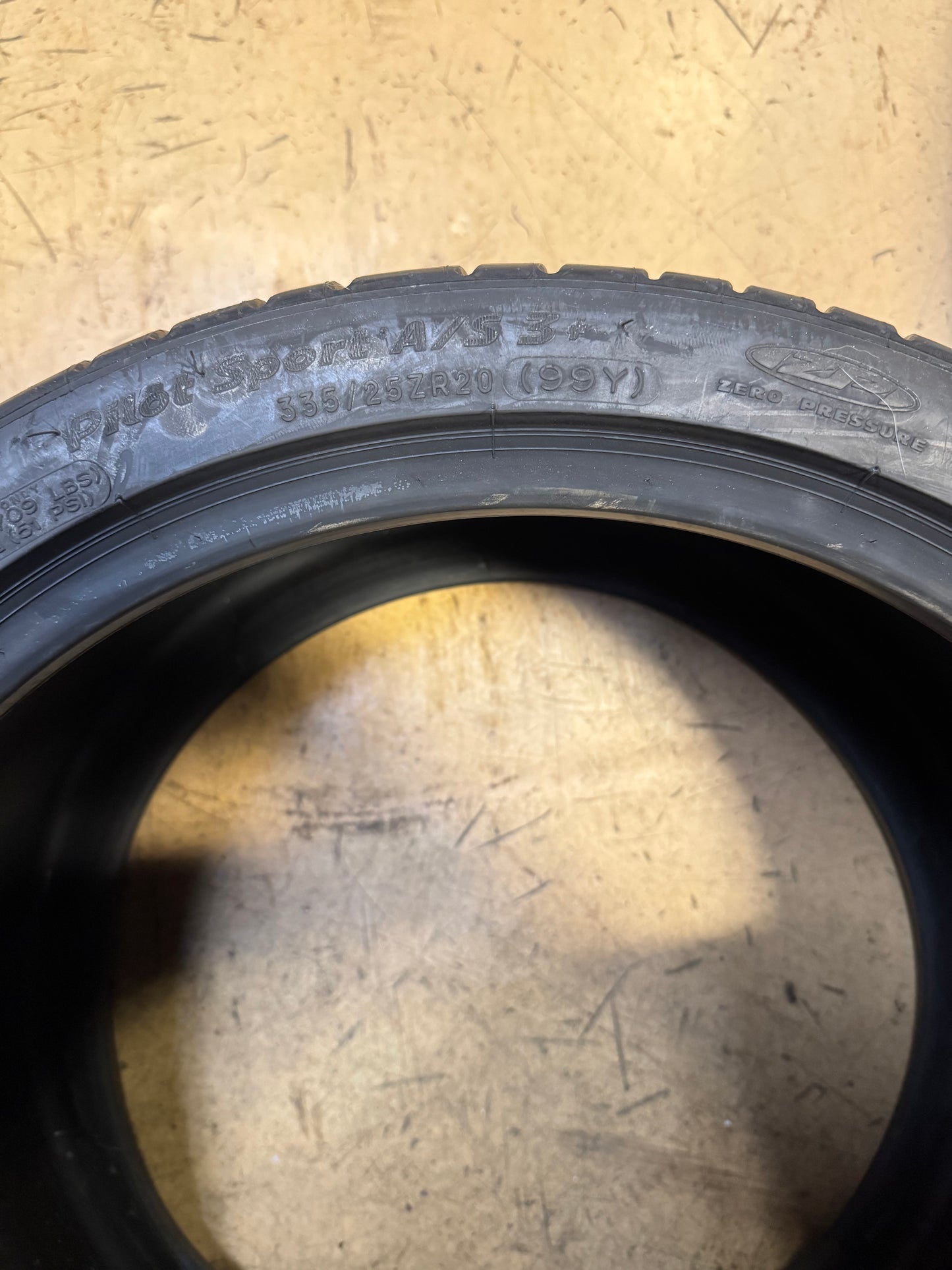2 NOS MICHELIN PILOT SPORT A/S 3+ ZP BSW P 335 25 20 99Y ALL SEAOSN TIRE 36994