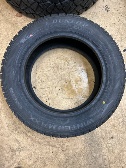 2 DUNLOP WINTER MAXX 2 BSW P 215 55 16 97T WINTER TIRE 266016630