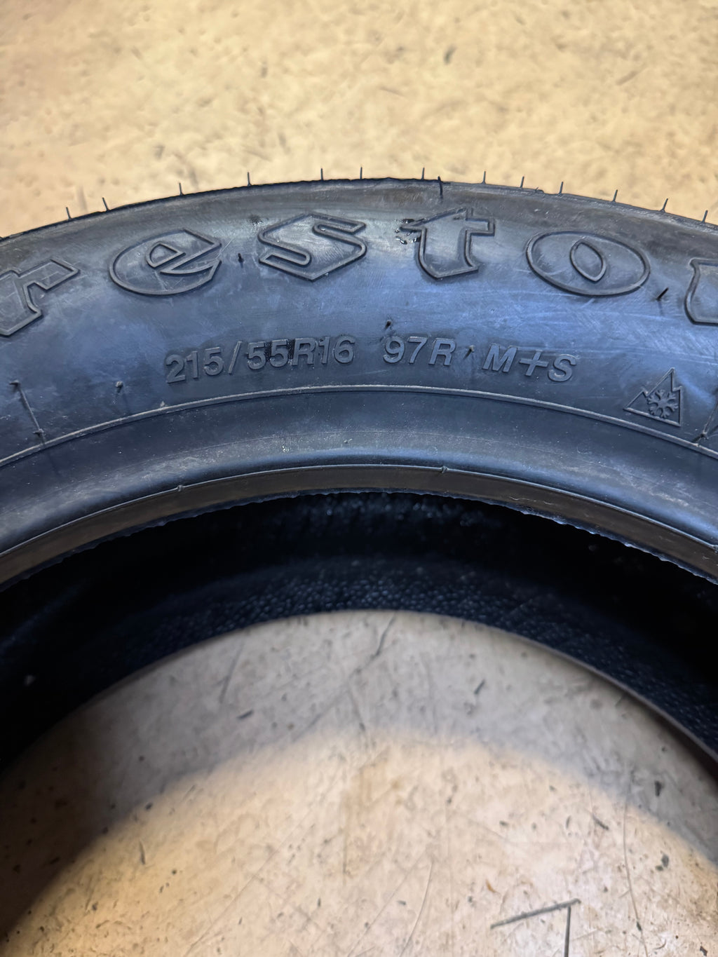 FIRESTONE WINTERFORCE CV BSW P 215 55 16 97R XL WINTER TIRE 008697