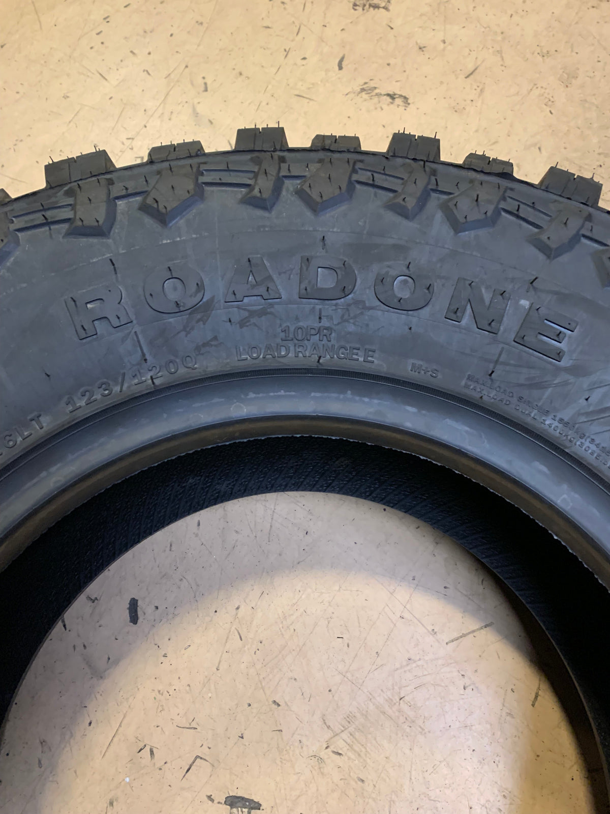 ROADONE CAVALRY M/T BSW LT 265 75 16 123/120Q 10PLY MUD TERRAIN TIRE RL1261