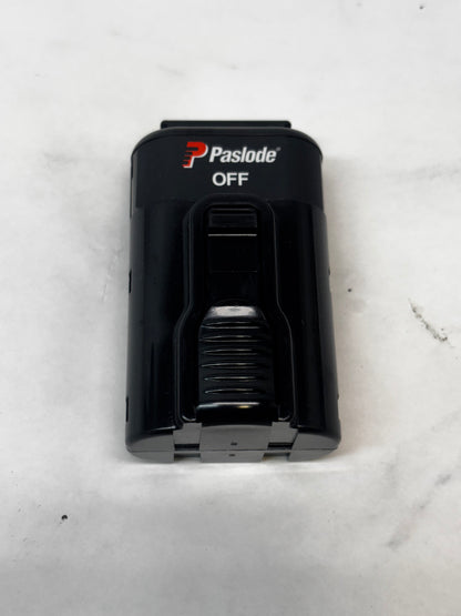 PASLODE GAS POWERED CORDLESS STRIP LOAD FRAMING NAILER  3-1/4" CF325XPRO