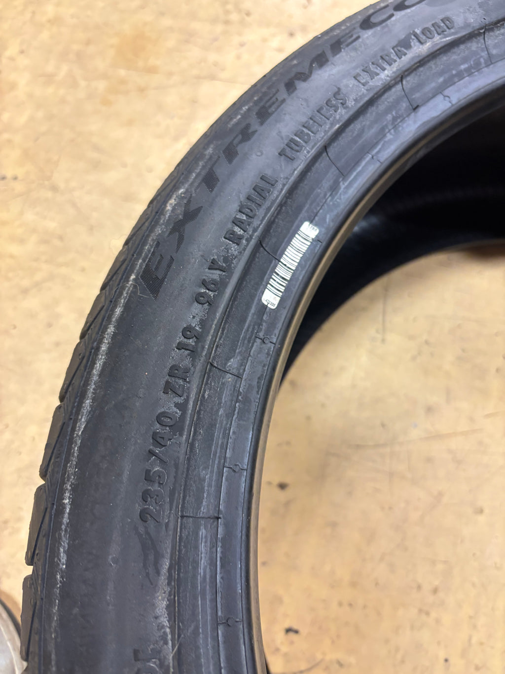 CONTINENTAL EXTREMECONTACT SPORT P 235 40 19 96Y XL UHP TIRE 15507340000