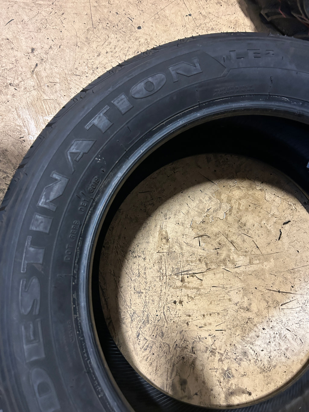 NOS FIRESTONE DESTINATION LE2 BSW P 255 55 19 111H ALL SEASON TIRE 002014