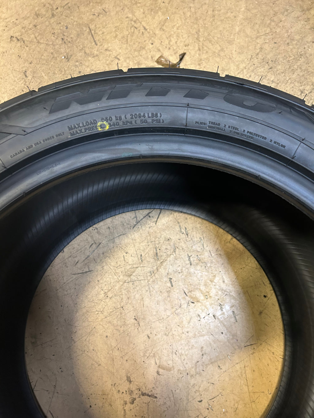 NITTO NT555 G2 BSW P 315 35 17 106W XL UHP TIRE 211340