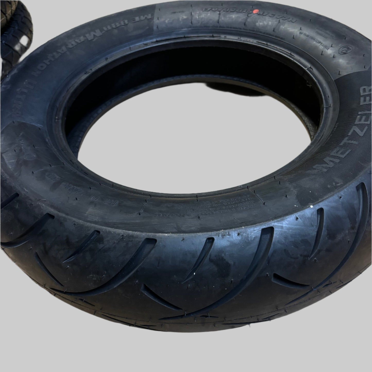 METZELER ME 888 MARATHON ULTRA BSW P 170 80 15 77H REAR MOTORCYCLE TIRE 2318400