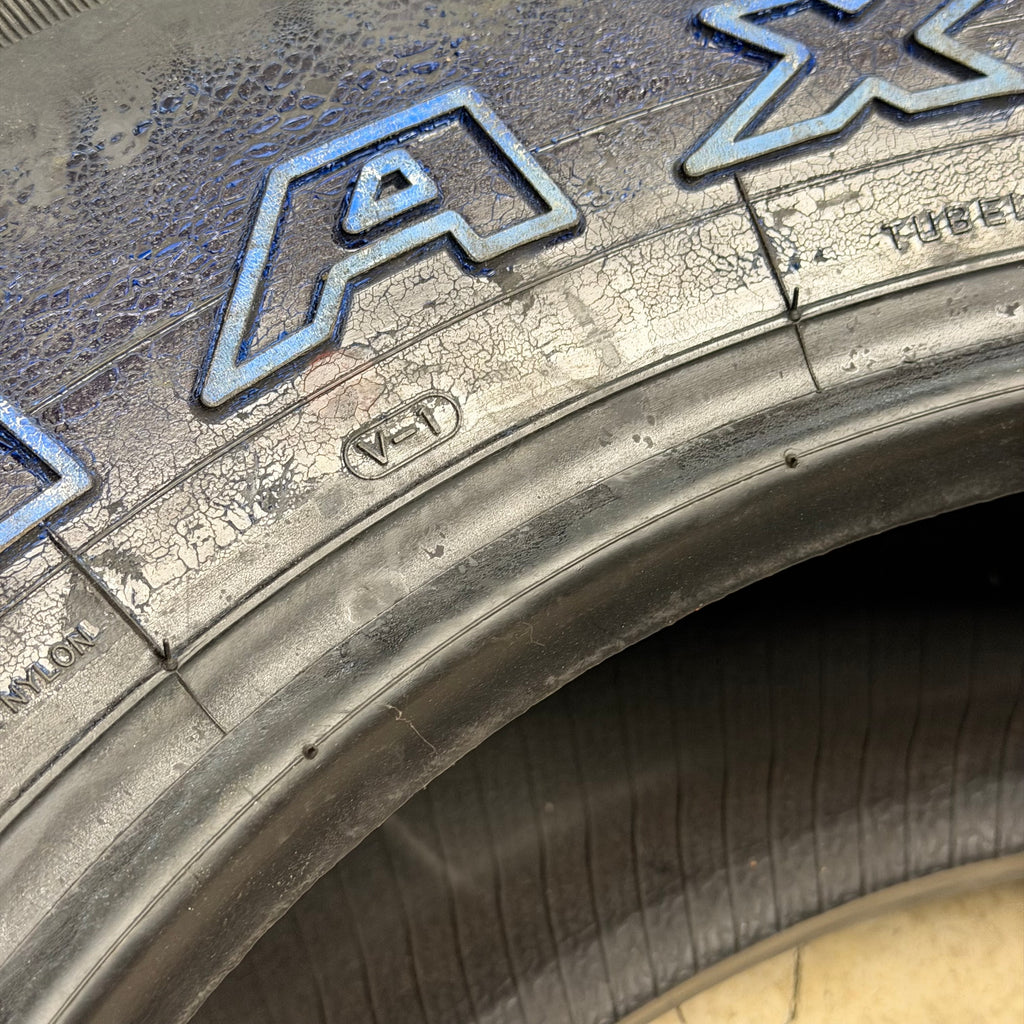 NOS MAXXIS BIGHORN MT762 BSW LT 295 70 18 129/126P LRE 10 PLY MUD TIRE ETL00064100