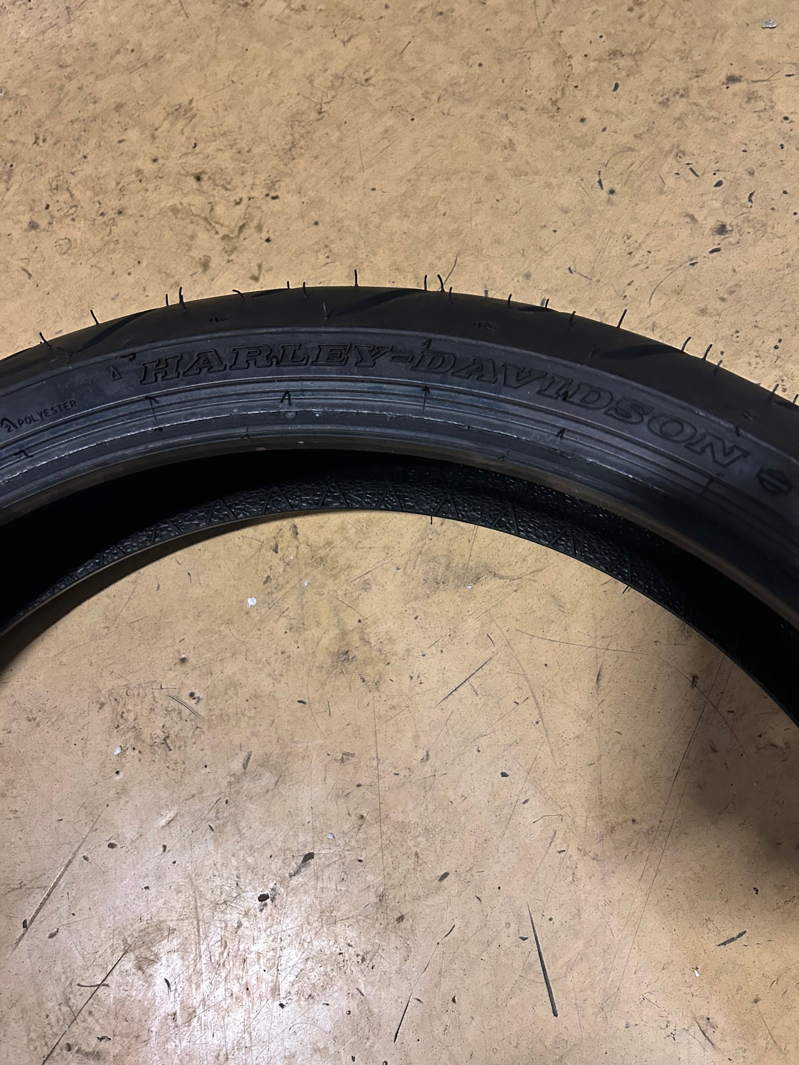 DUNLOP D408F BSW 130 60 19 61H FRONT MOTORCYCLE TIRE 45049271