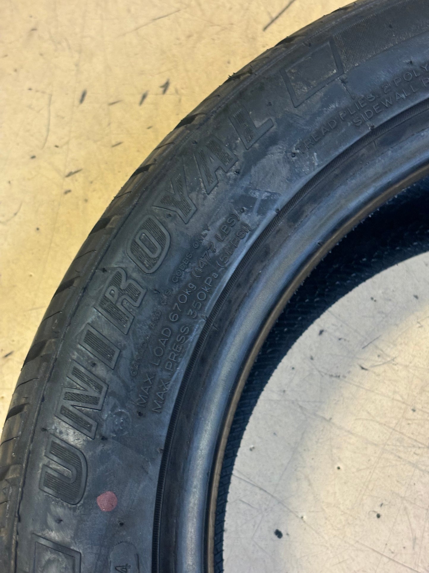 UNIROYAL TIGER PAW GZ ALL SEASON 2 P 225 50 17 94W SL ALL SEASON TIRE 29011
