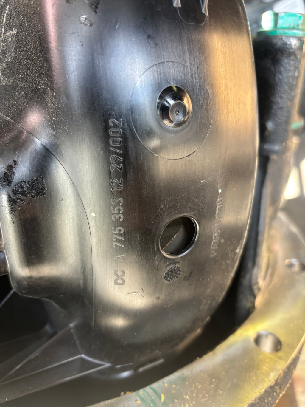 DETROIT DIESEL FREIGHTLINER MBA 6123508520 CARRIER 3.23 SP W/ DCDL FRIEGHT SHIPPING