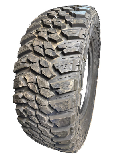 NOS KANATI MUD HOG M/T BSW LT 35 12.5 18 123Q 10PLY MUD TERRAIN TIRE L1835125E