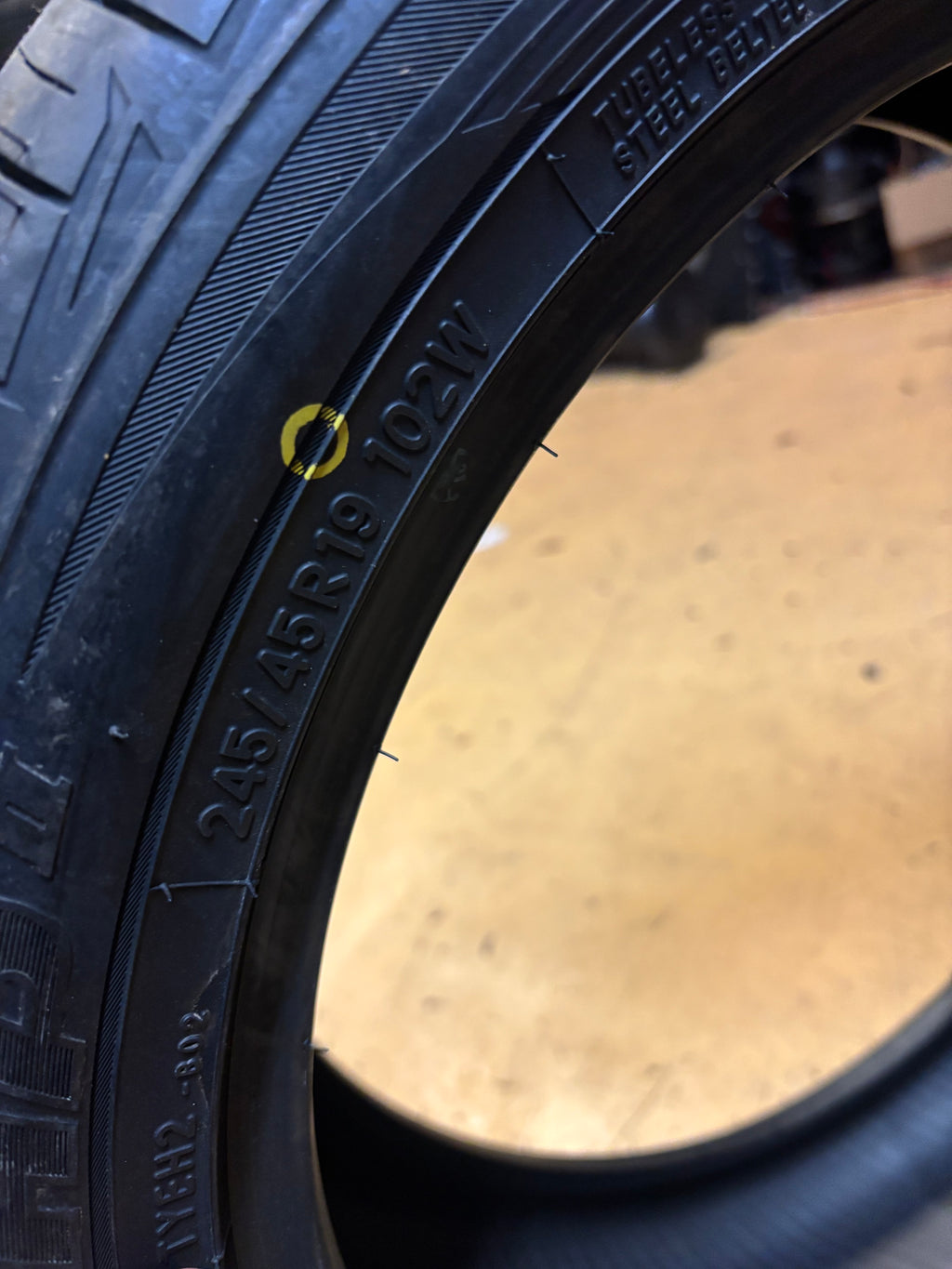 TOYO EXTENSA HP II P 245 45 19 102W XL ALL SEASON TIRE 196240